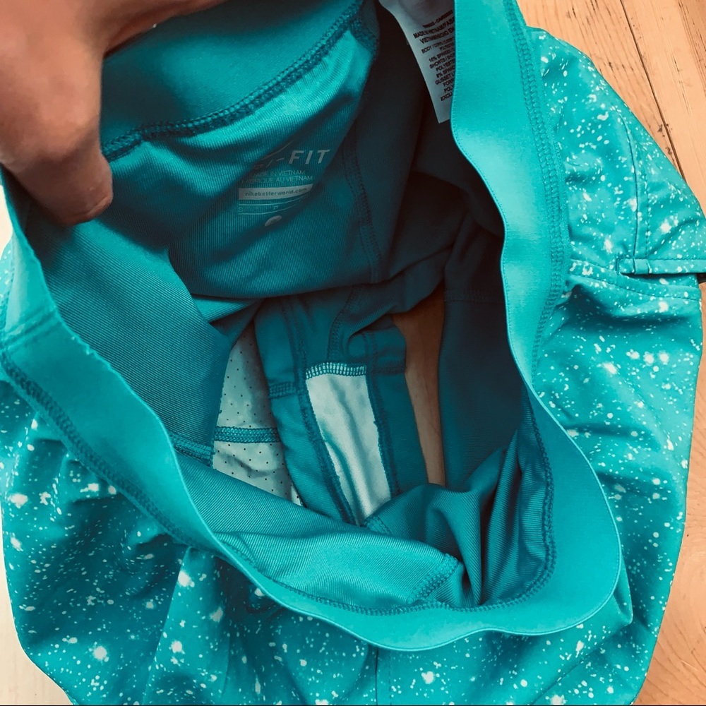 Nike Dri-Fit turquoise print tennis shorts S - Picture 13 of 13